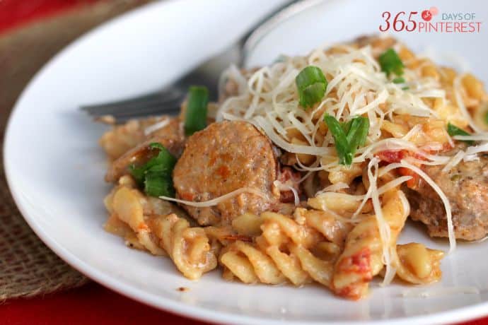 Make this easy one pot pasta and cut down on dishes and prep time during those busy weeknights!