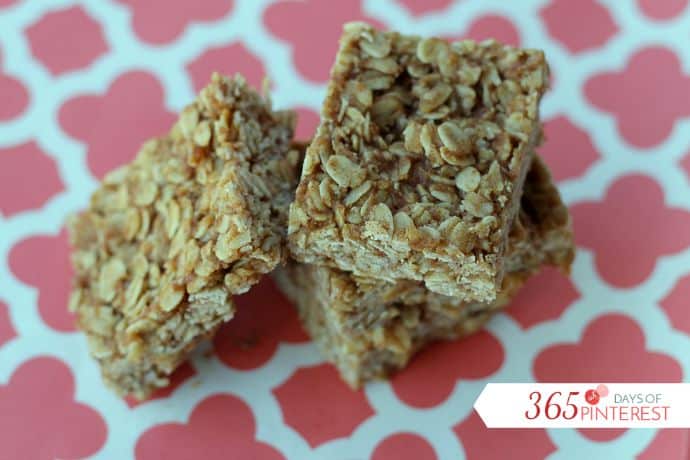 These healthy breakfast bars are sugar free but still sweet and satisfying. Add chocolate chips or raisins for a sweet treat!