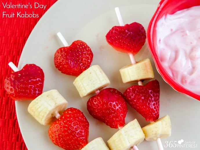 valentines-day-fruit-kabobs-title